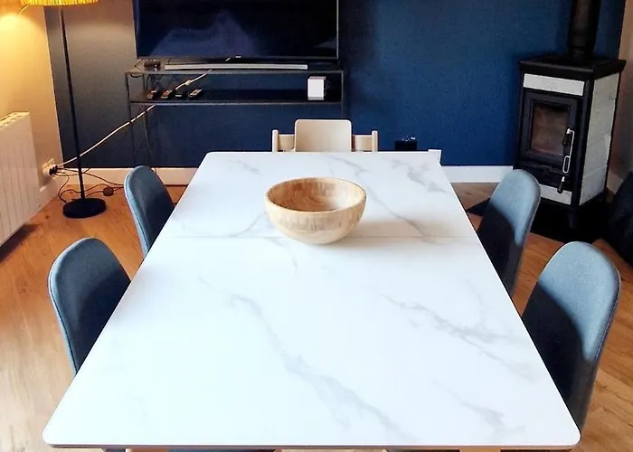 La Maison Du Renclos Maison Familiale, Au Calme Quartier Nature Proche Centre Ville, 8 Personnes, Grand Jardin Clos Avec Piscine Couverte Talmont-Saint-Hilaire